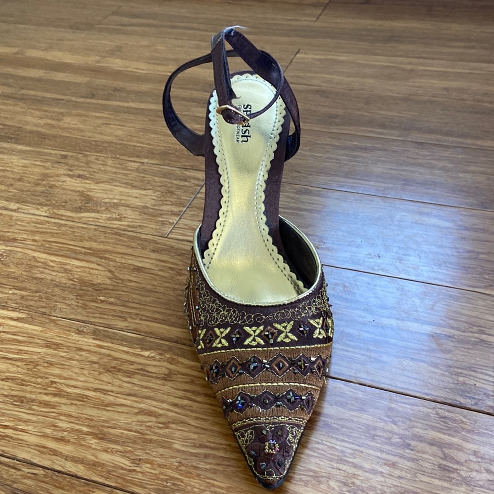 Crystal pumps